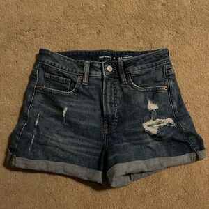 Old Navy Women's Ripped Jean Shorts OG Straight - Size 4